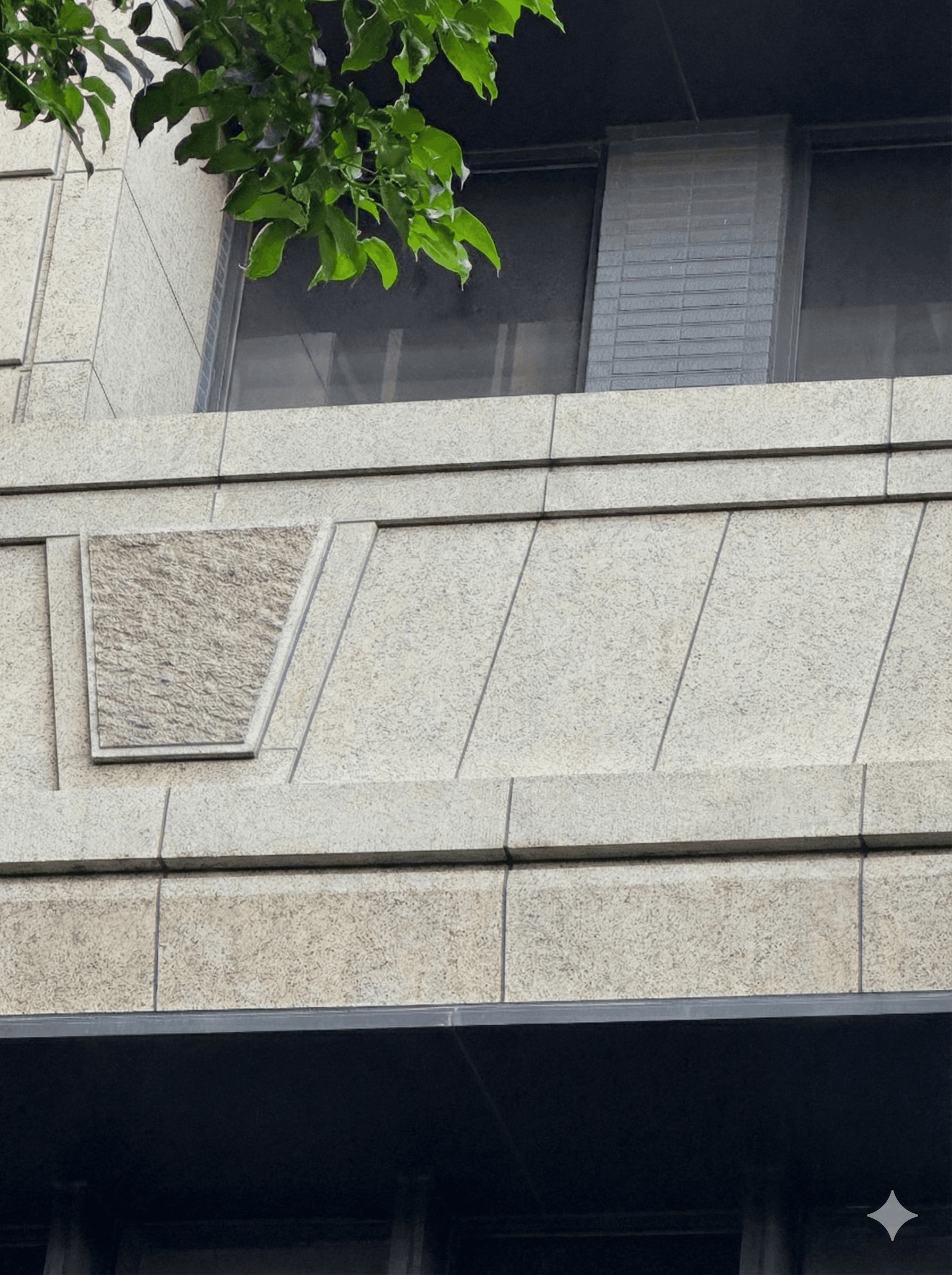 新莊大型社區外牆清潔 - 大樓外牆清洗清潔後 - General Drone Service